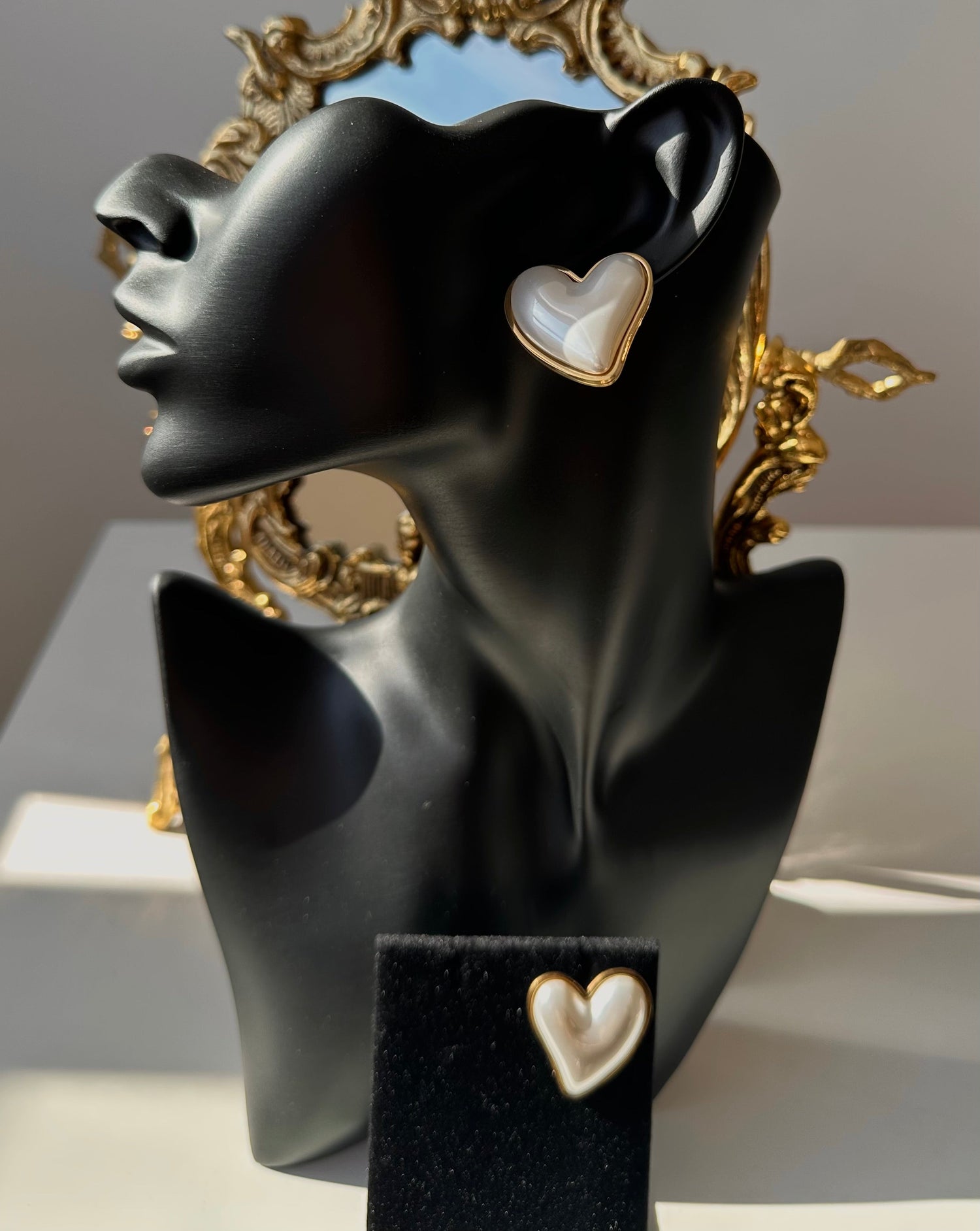 Boucle d’oreille CŒUR Maison • NAÏM •