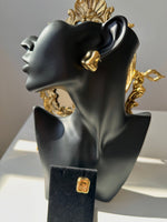 Boucle d’oreille carré Maison • NAÏM •