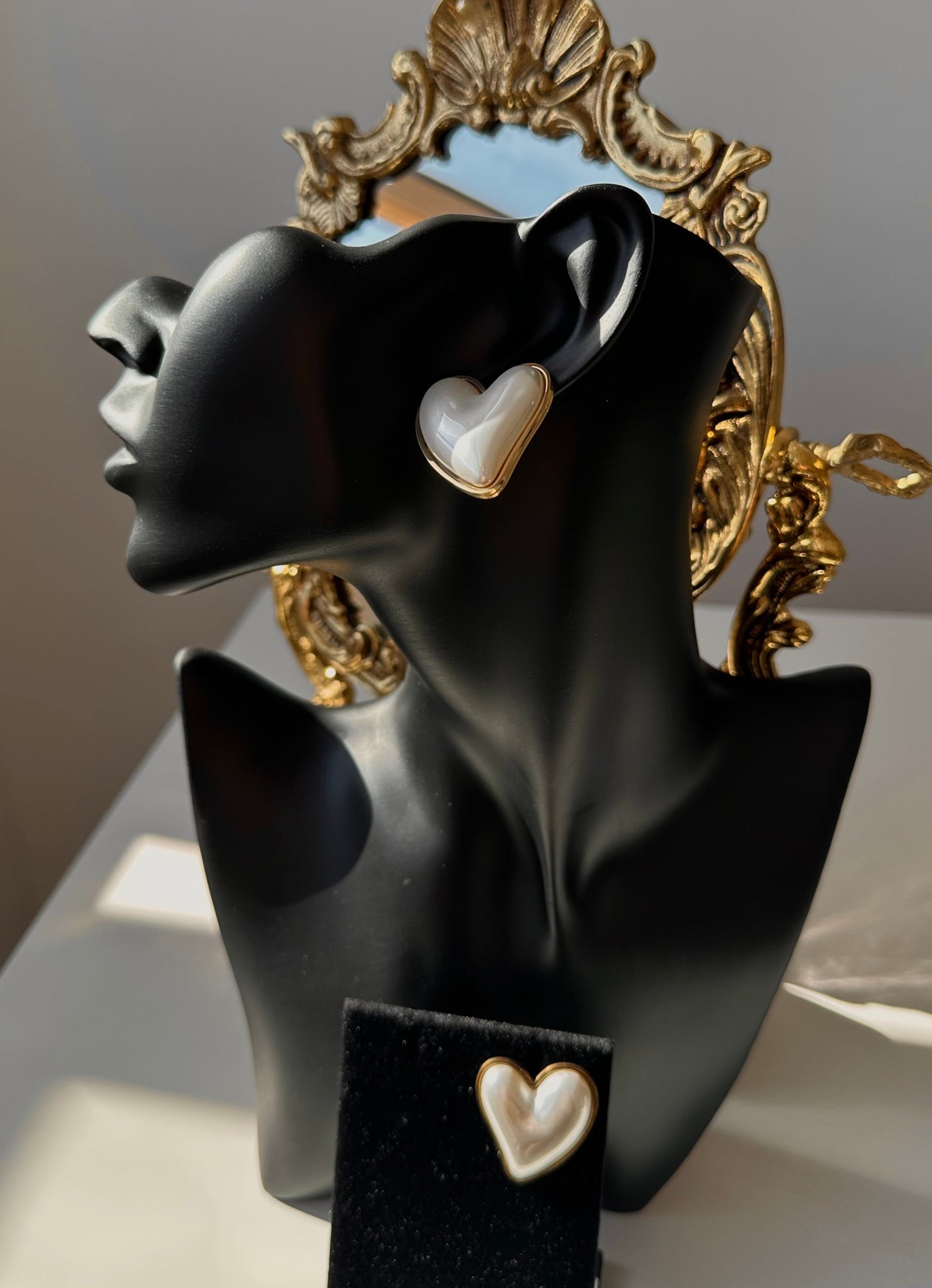 Boucle d’oreille CŒUR Maison • NAÏM •