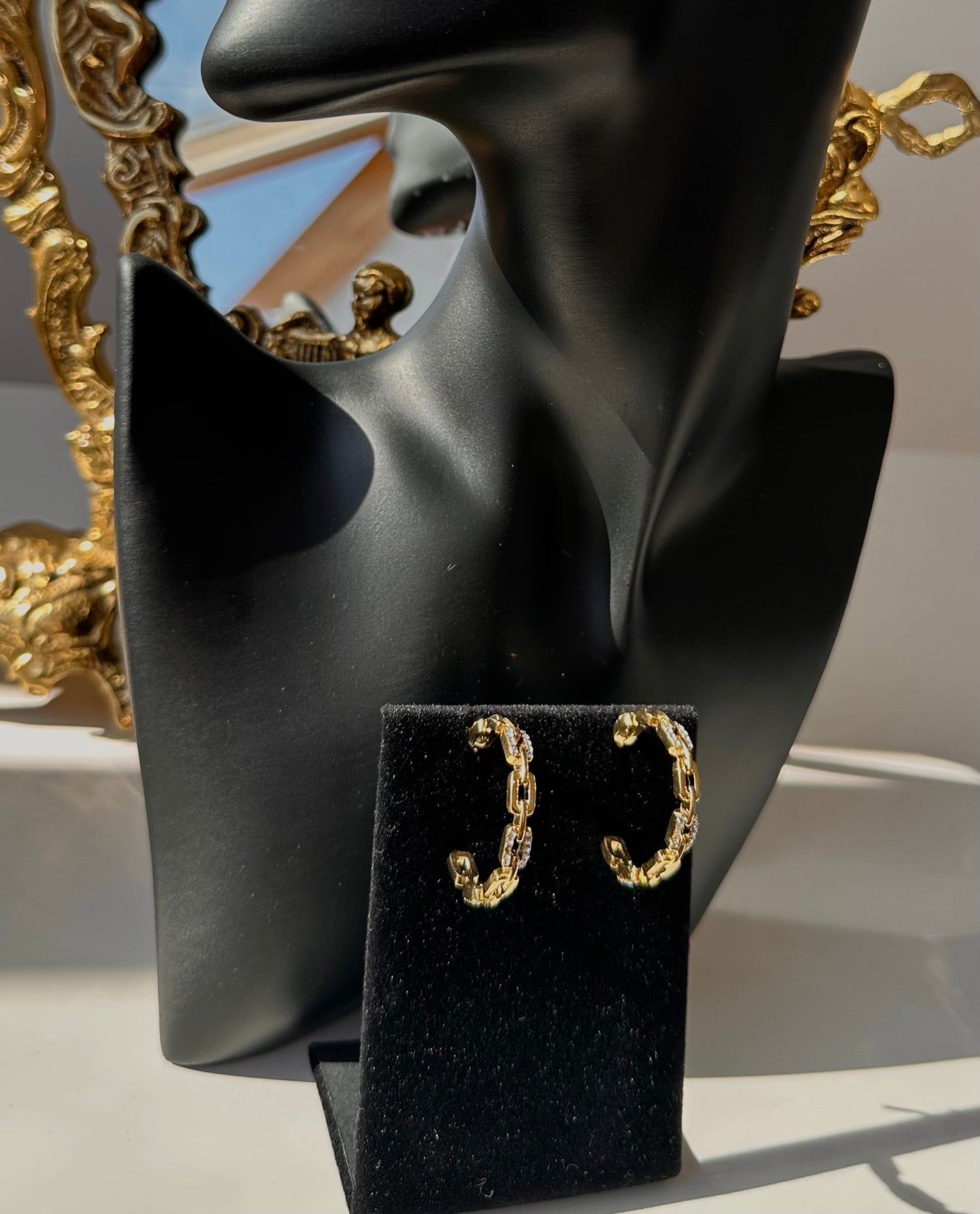 Créole dorée et strass Maison • NAÏM •