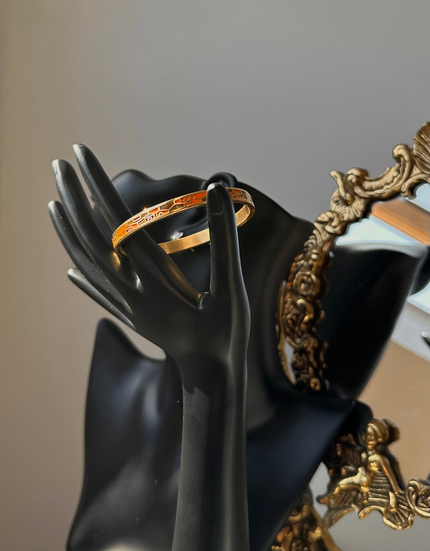 Bracelet jonc fin coloré Maison • NAÏM •
