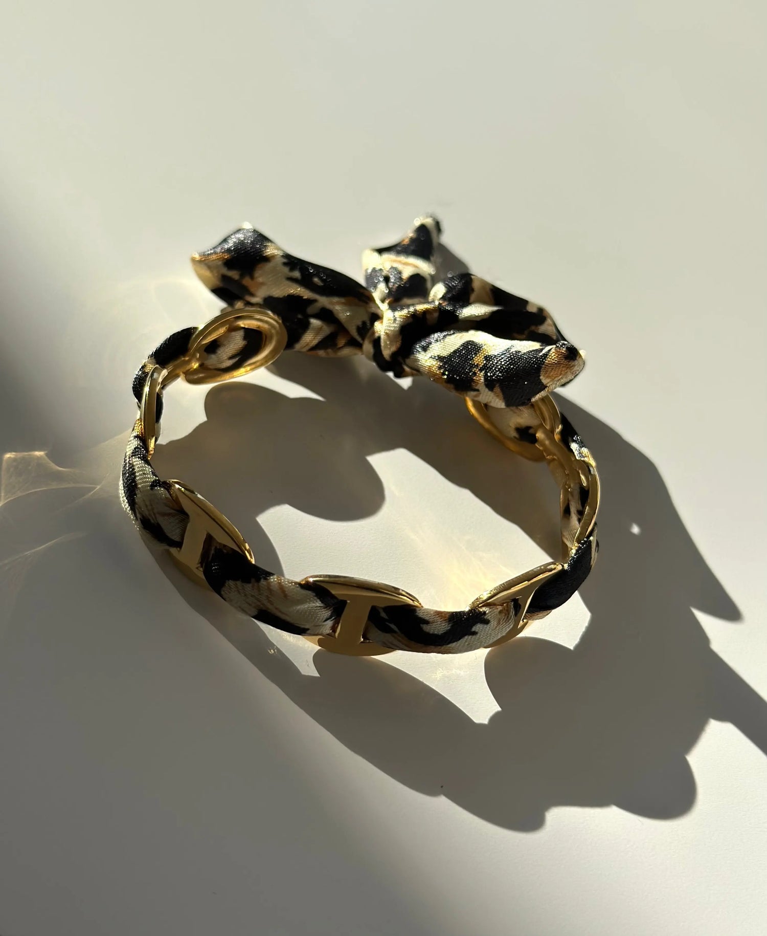 Bracelet jonc avec tissu Maison • NAÏM •