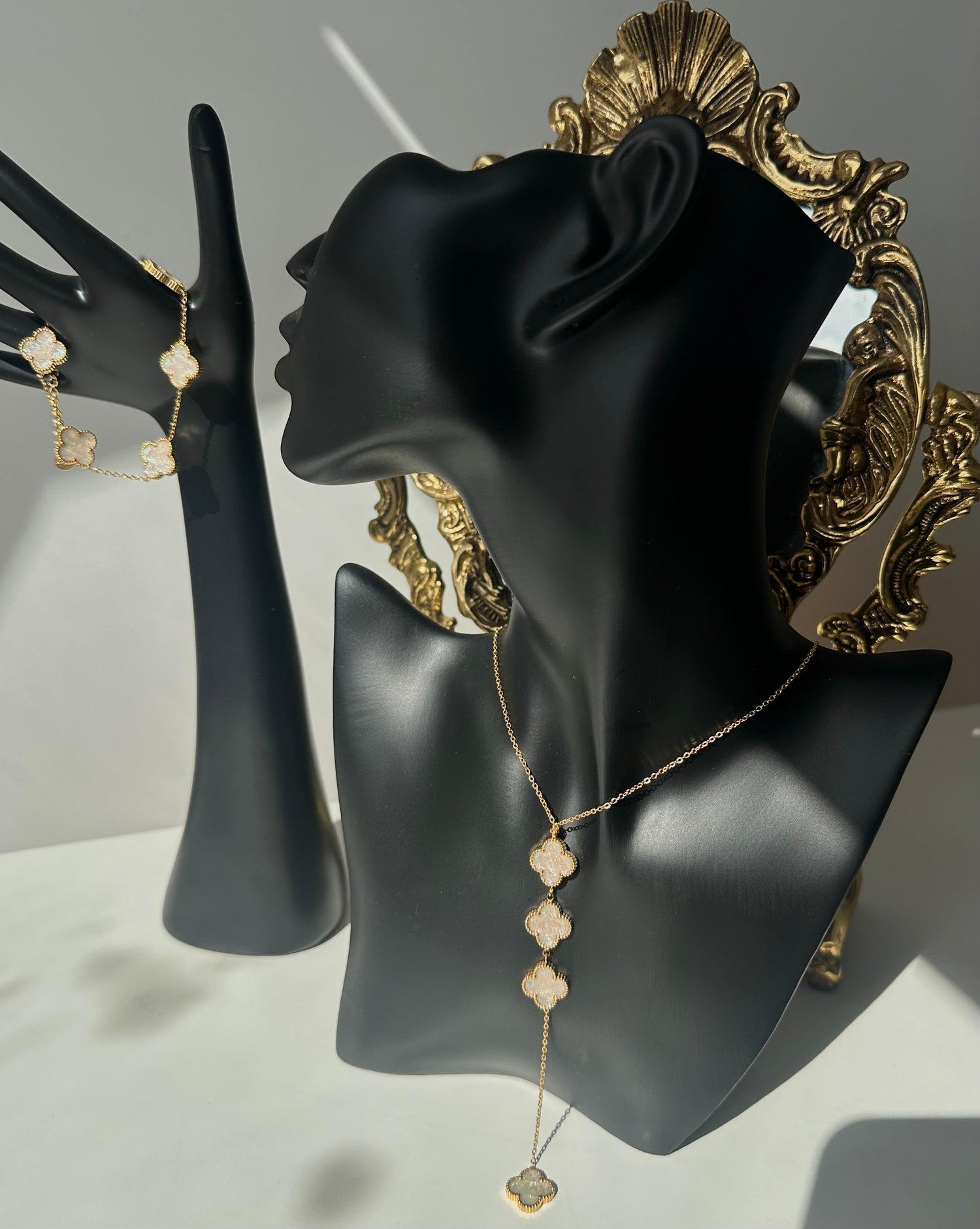 Collier trèfle Maison • NAÏM •
