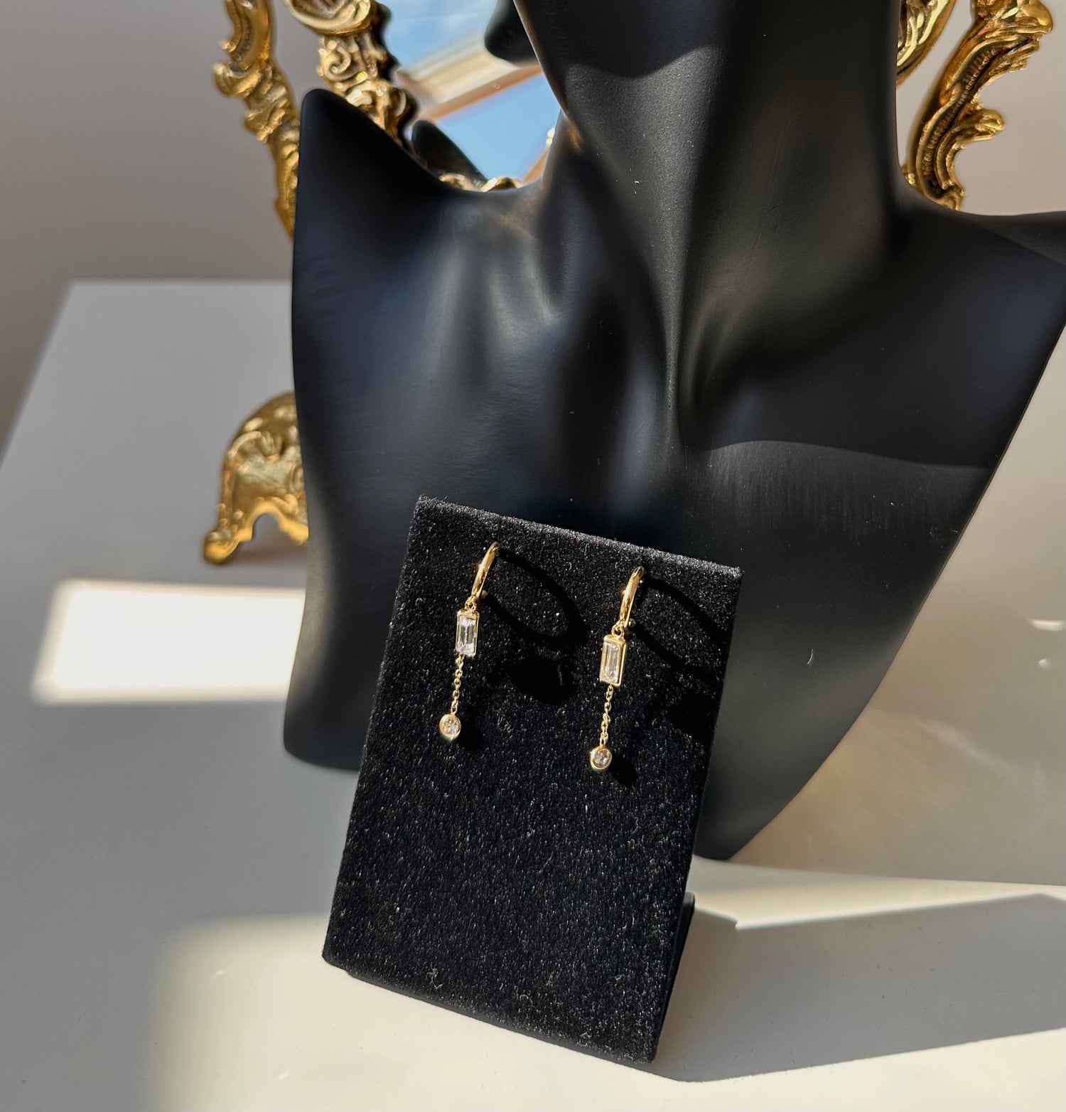 Boucle d’oreille double Maison • NAÏM •
