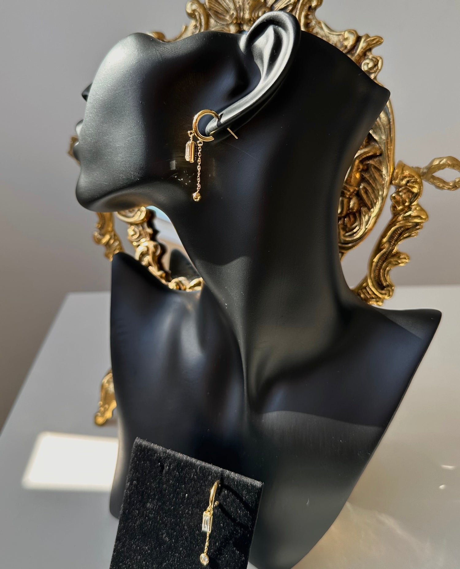 Boucle d’oreille double Maison • NAÏM •