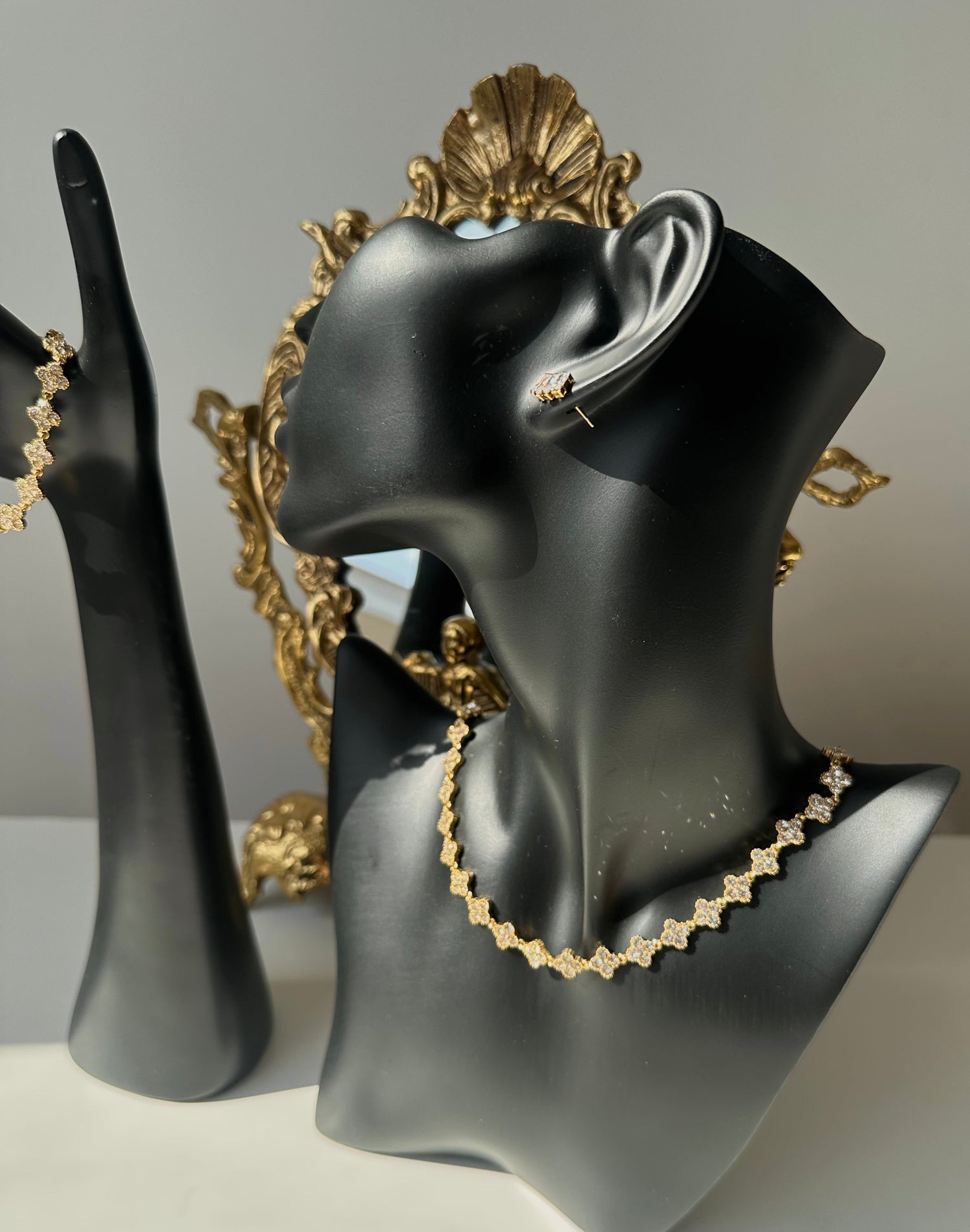 Collier trèfle strass Olfa Maison • NAÏM •